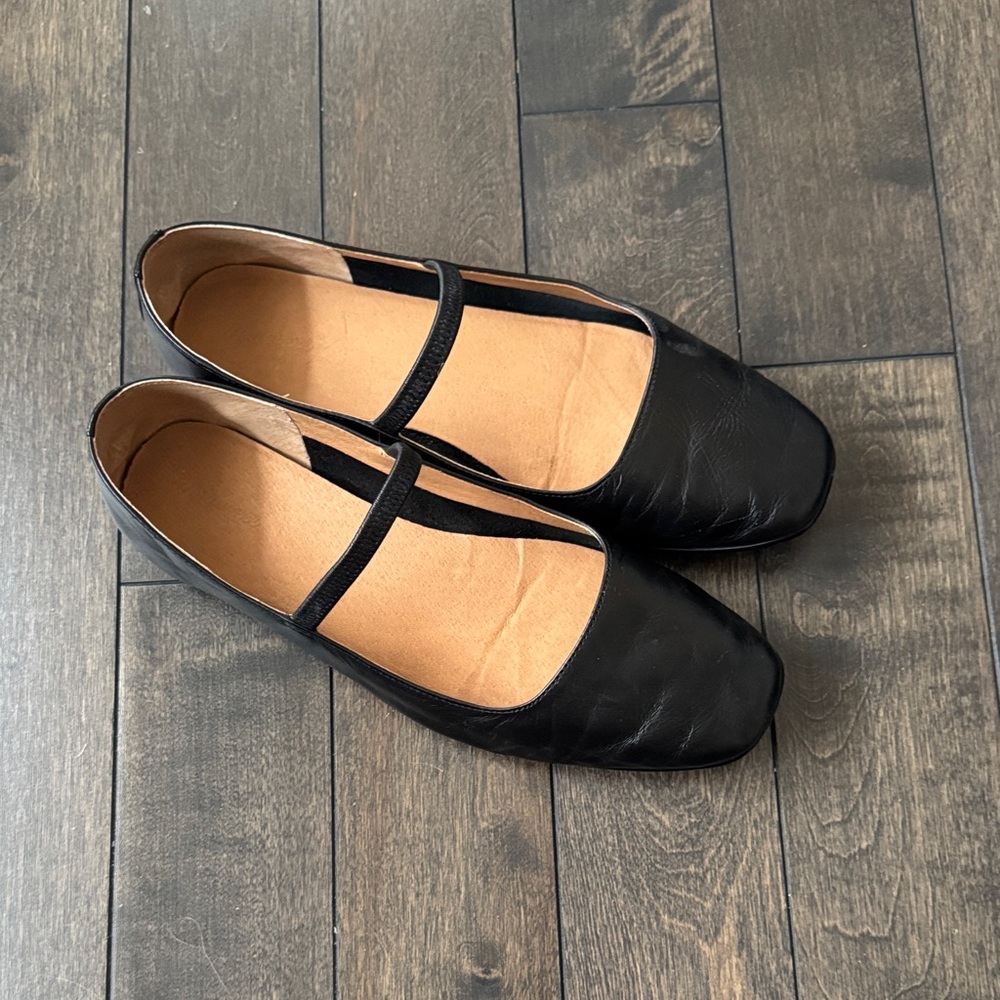 Madewell Black Mary Jane Flats for Women - Classic Everyday Style